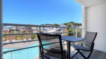 Familien-Suite | Zimmersafe, Schreibtisch, kostenloses WLAN, Bettwäsche