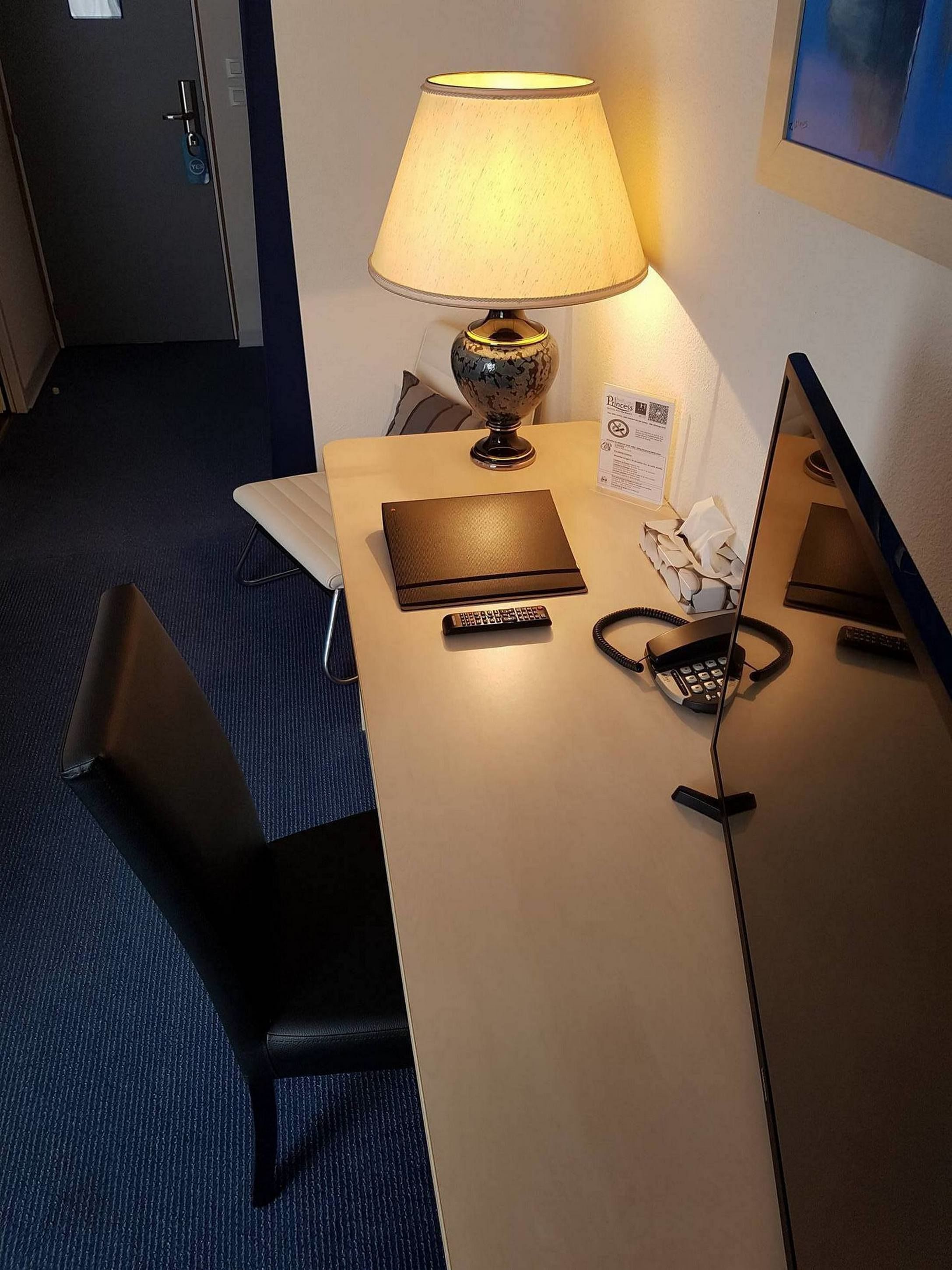 comfort double room | room amenity