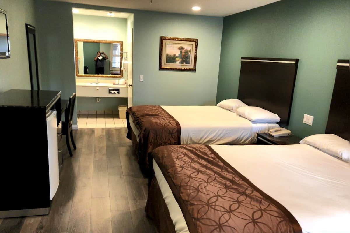 Standard Room, 2 Queen Beds, Non Smoking | Desk, iron/ironing board, free WiFi, bed sheets