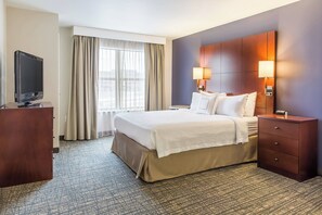 Literie hypoallergénique, coffres-forts dans les chambres, bureau