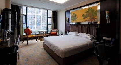 Yuntianlou Milan International Hotel
