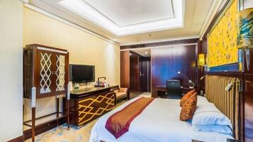 Minibar, in-room safe, iron/ironing board, high-speed internet