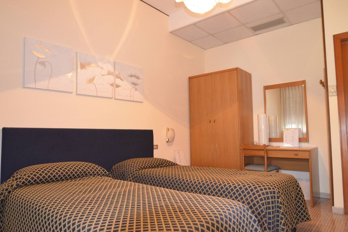 Double Room | Minibar, WiFi (free)