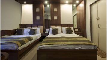 Triple Room | Premium bedding, memory-foam beds, minibar, in-room safe