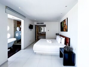 In-room safe, individually furnished, desk, laptop workspace - Cache Hotel Boutique - Adults Only (Playa del Carmen)