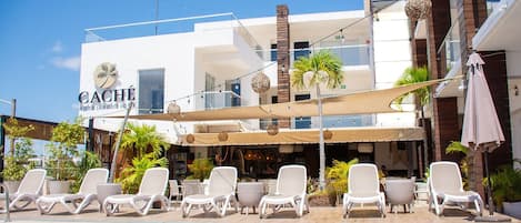 Rooftop terrace