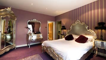 Habitación doble de lujo | Tabla de planchar con plancha, cunas gratuitas y camas extra