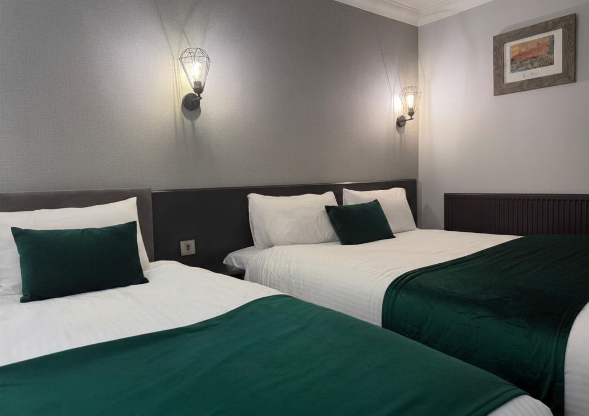 Triple Room | Iron/ironing board, free cots/infant beds, rollaway beds, free WiFi