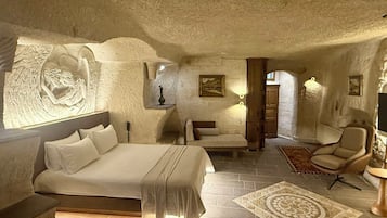 Suite | Literie de qualité supérieure, minibar, coffres-forts dans les chambres