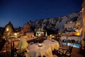 Outdoor dining - Miras Hotel - Special Class (Nevsehir)
