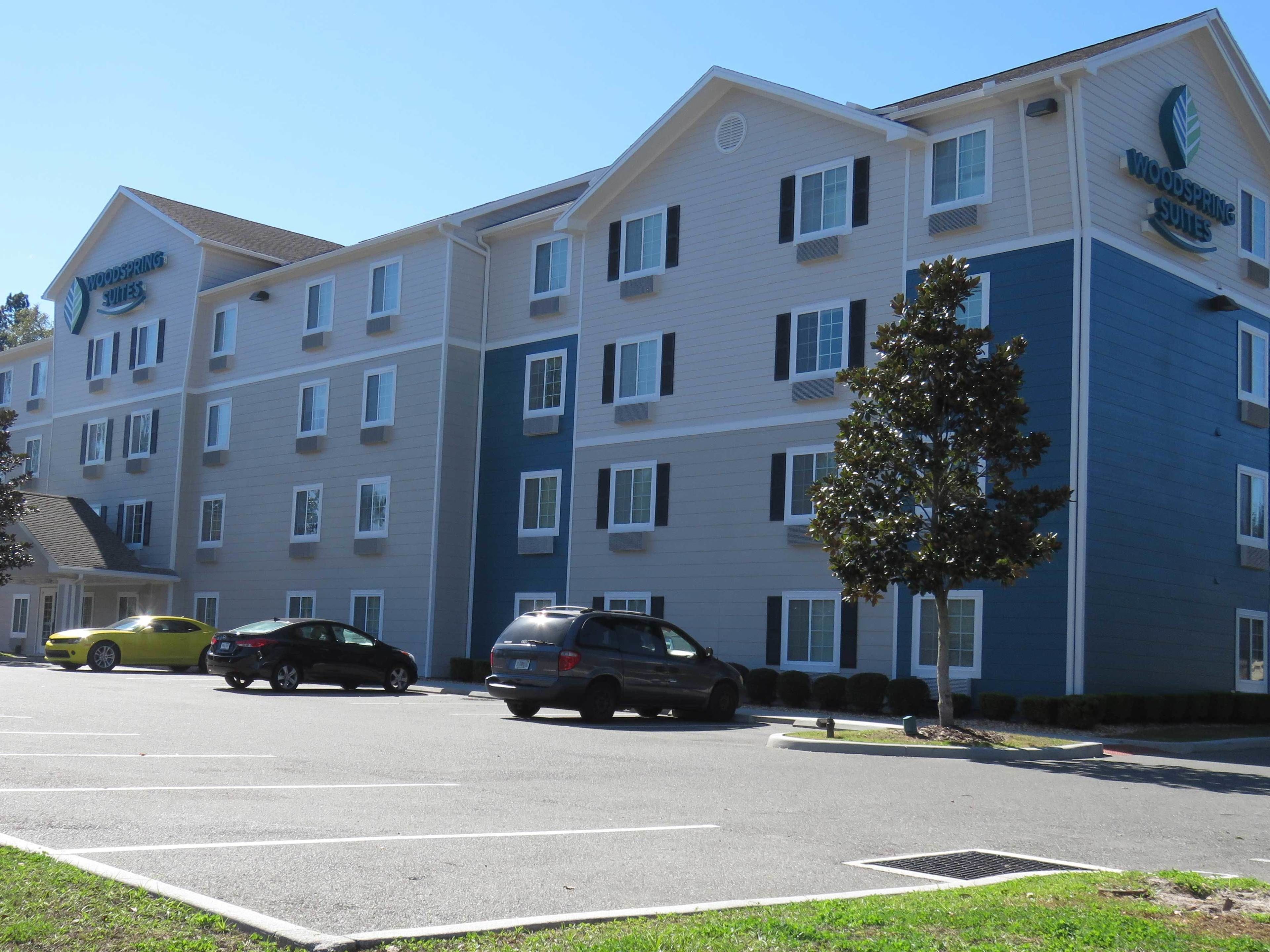 Photo - WoodSpring Suites Gainesville I-75