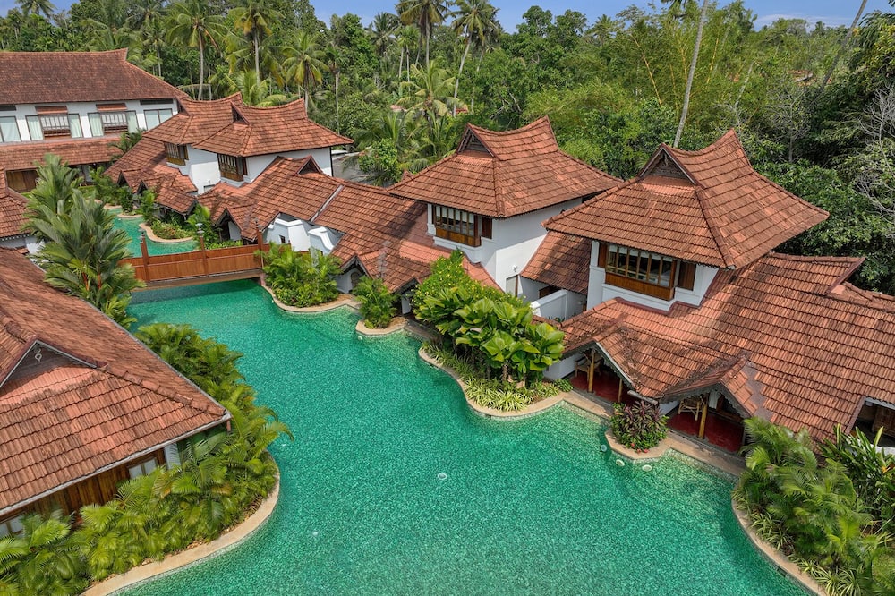 Kumarakom Lake Resort