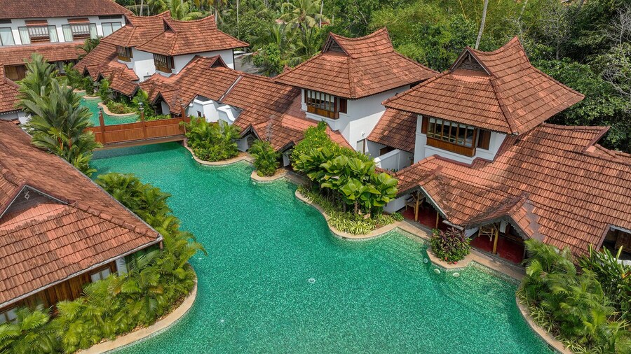 Kumarakom Lake Resort