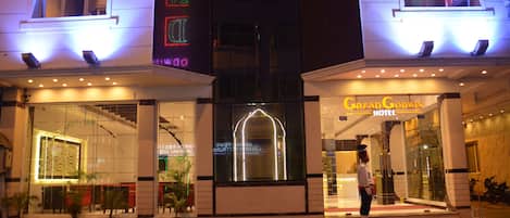 Front of property - evening/night