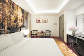 Deluxe-Zimmer, 1 Doppelbett | Minibar, Schreibtisch, kostenloses WLAN, Bettwäsche
