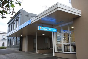 مدخل المنشأة