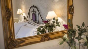 Biancheria da letto di alta qualità, materassi Select Comfort, minibar