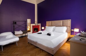 Superior Room, 1 Bedroom, Refrigerator, City View