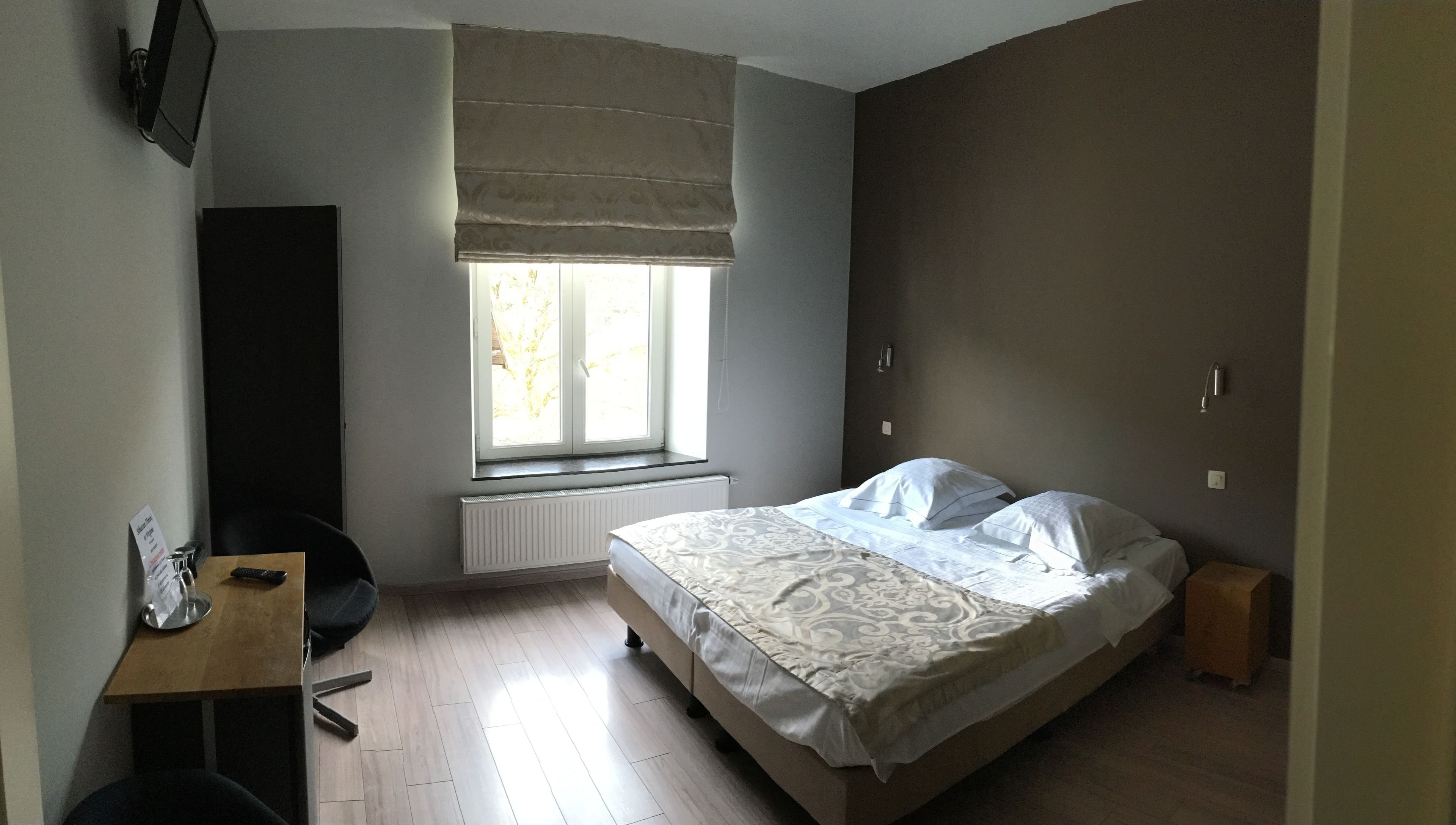 minibar, soundproofing, free wifi