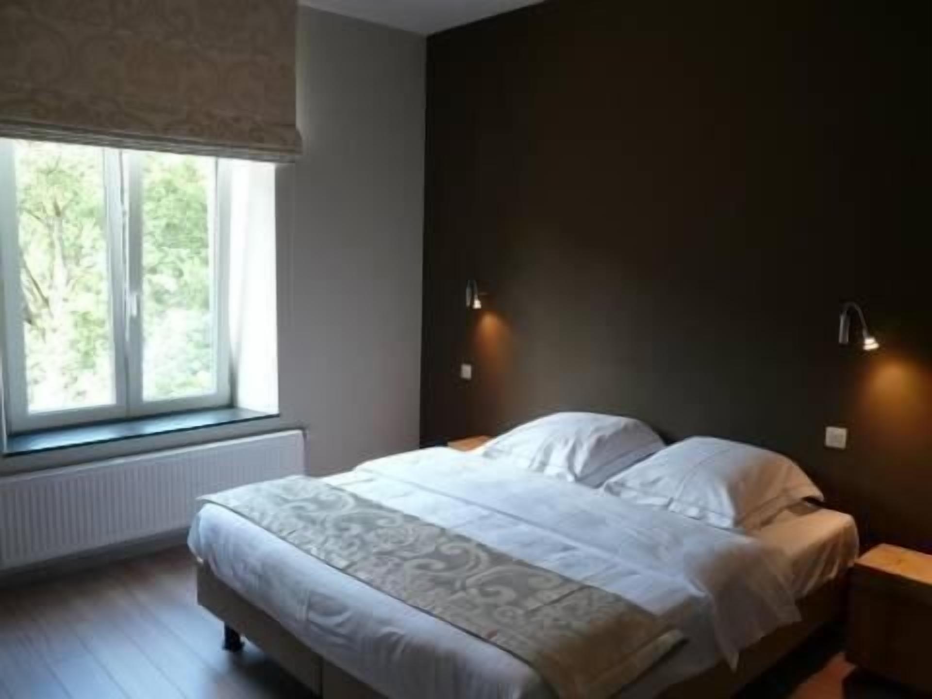 minibar, soundproofing, free wifi