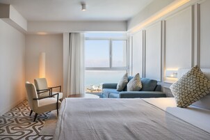 Family Suite, Sea View (Newly Renovated Dead Sea-View) | Minibar, in-room safe, desk, blackout drapes