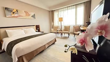 Business King Room | Living area