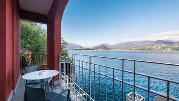 Deluxe Room, Terrace, Lake View | Terrace/patio