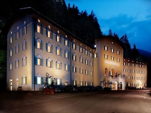 Front of property – evening/night