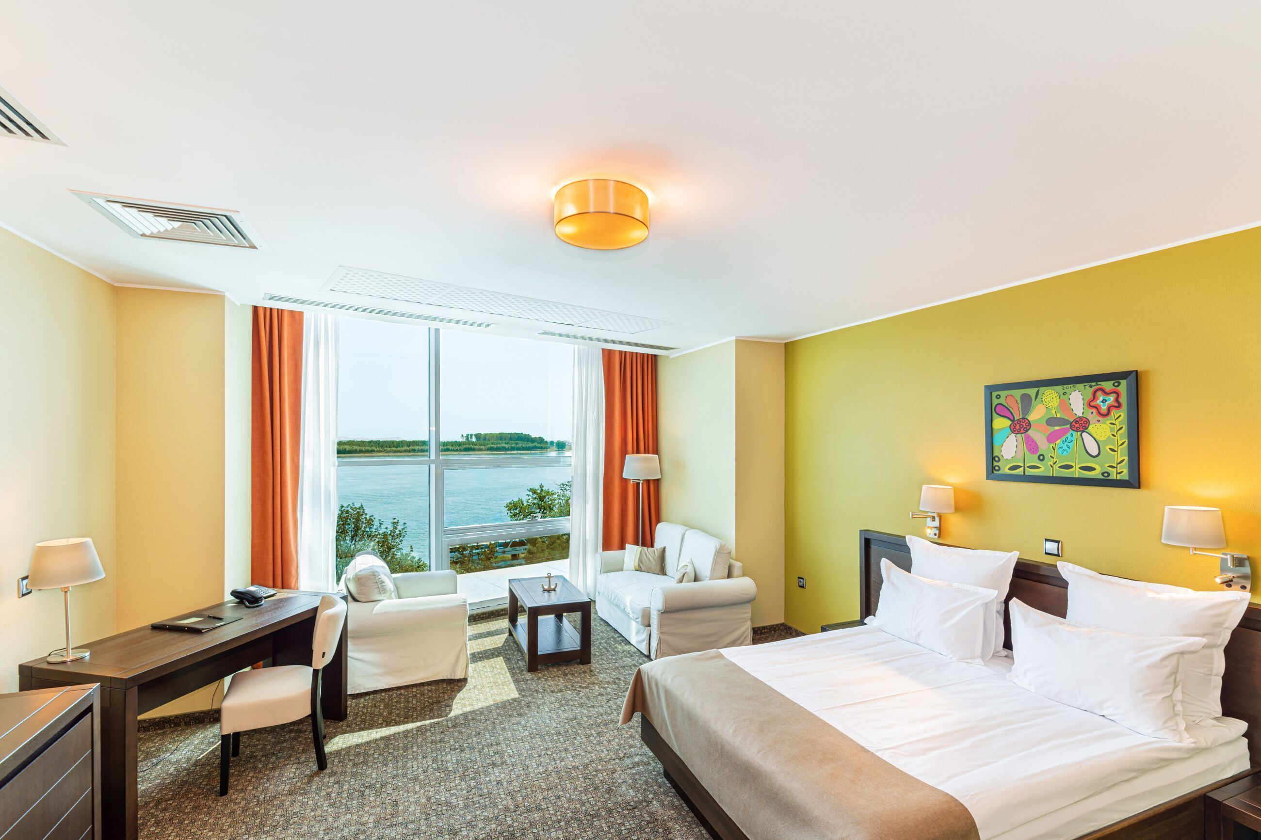 Minibar, desk, laptop workspace, soundproofing