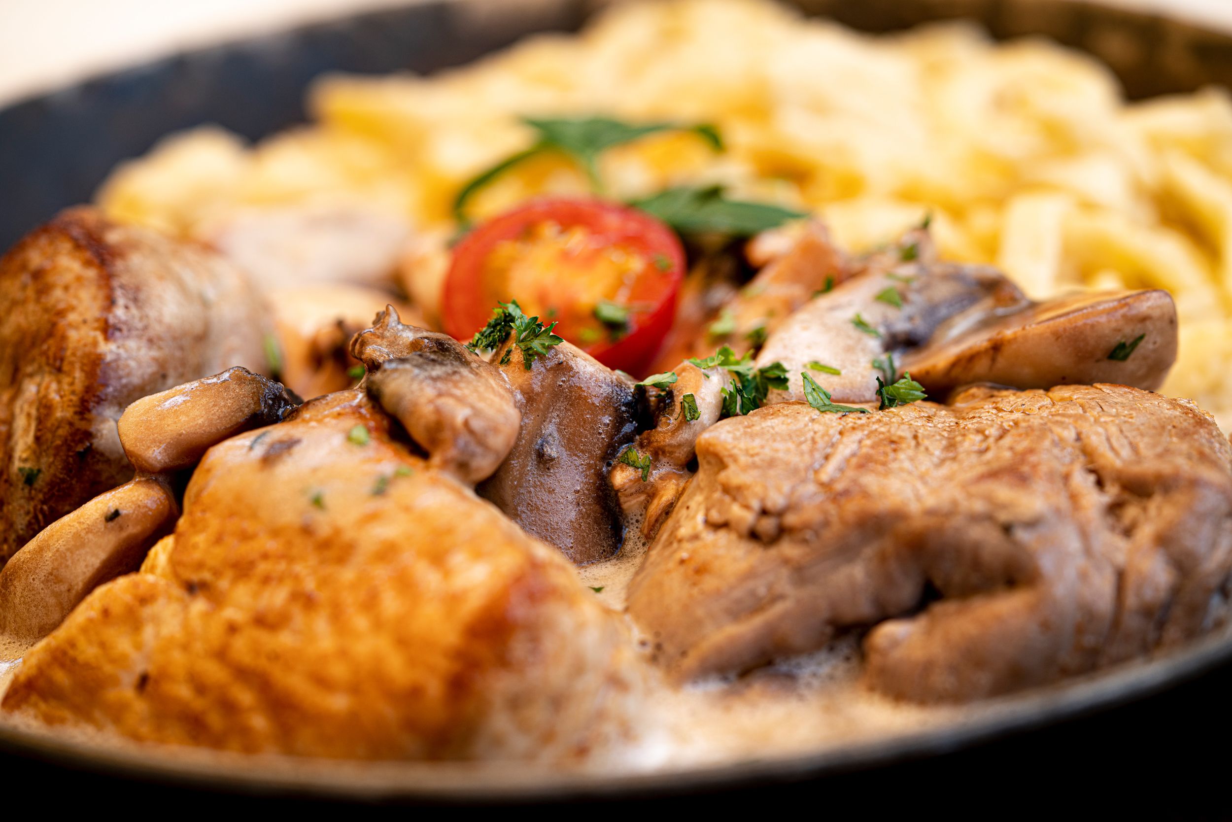 breakfast, lunch, dinner served; regional cuisine