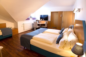 In-room safe, desk, blackout curtains, rollaway beds