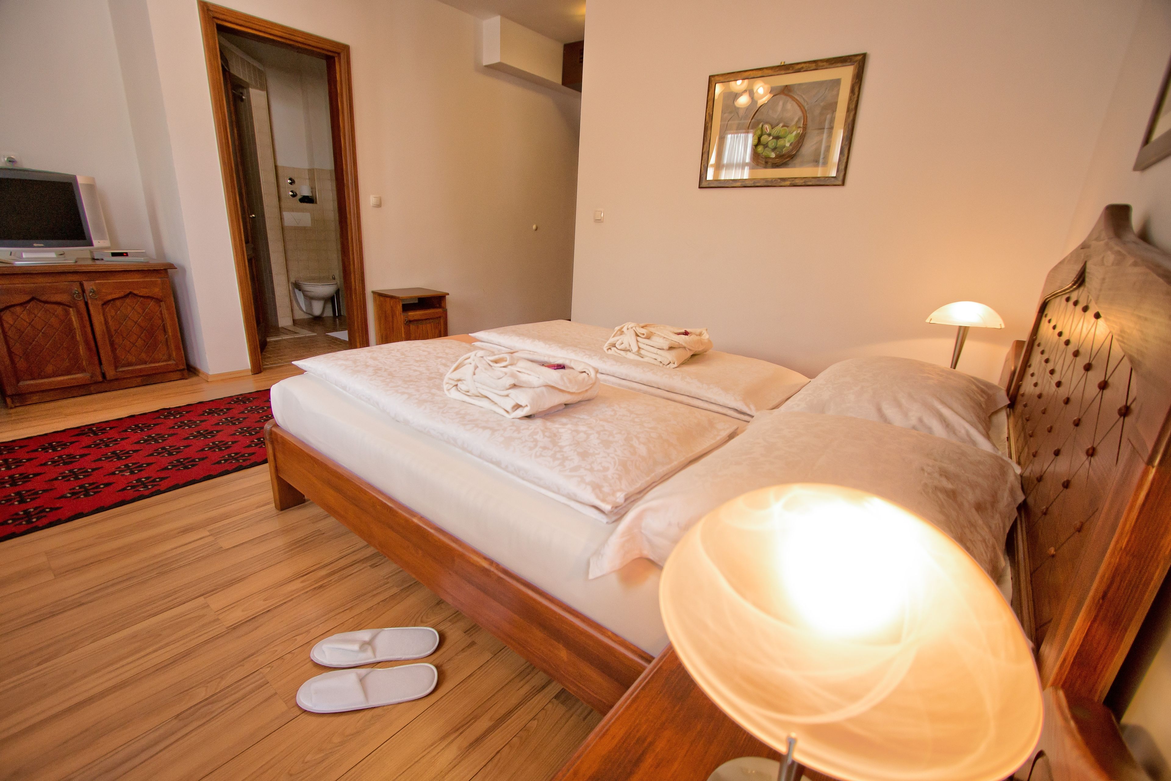 premium double room, 1 double bed | premium bedding, pillow-top beds, minibar, in-room safe