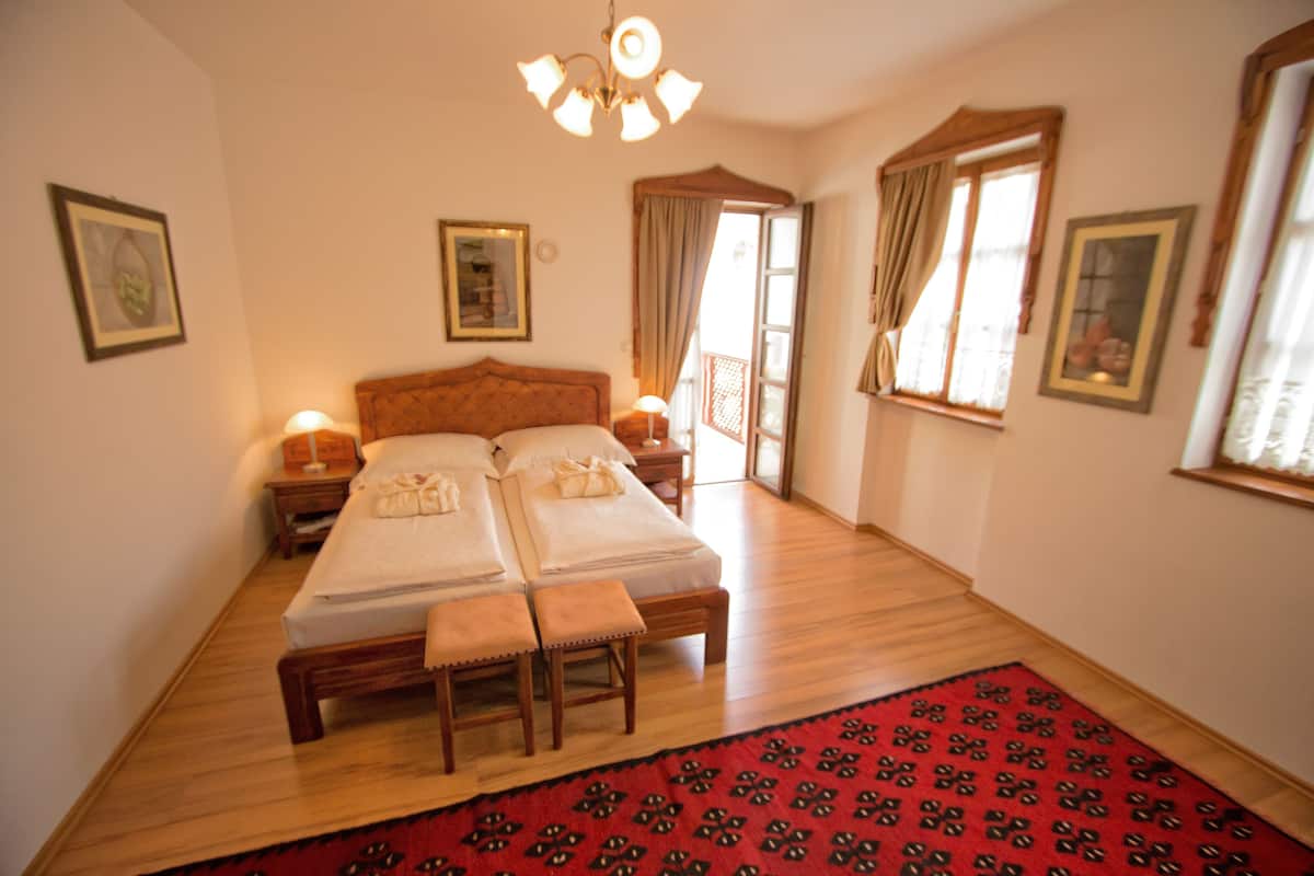 premium double room, 1 double bed | premium bedding, pillow-top beds, minibar, in-room safe