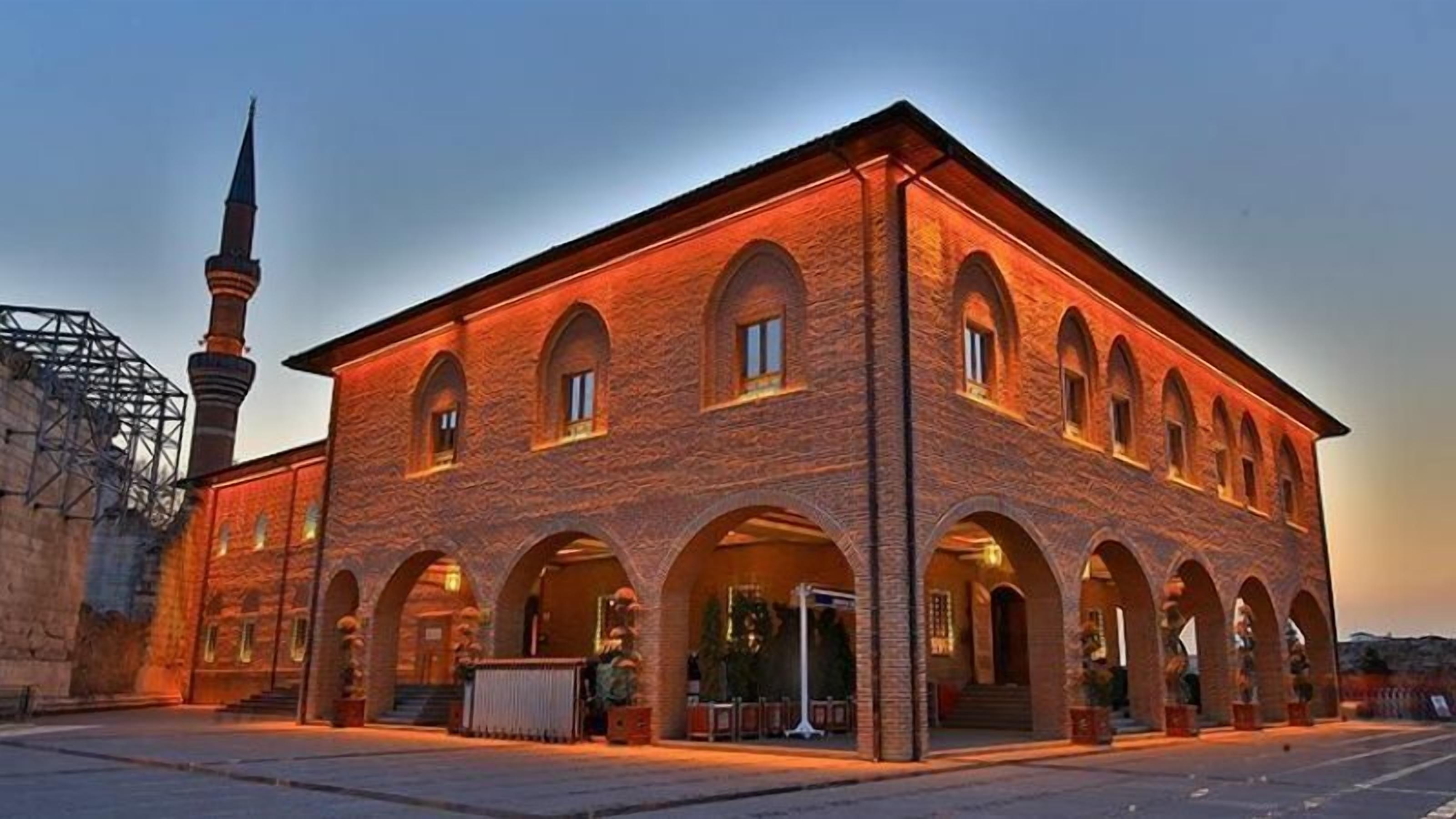 Photo - New Park Hotel