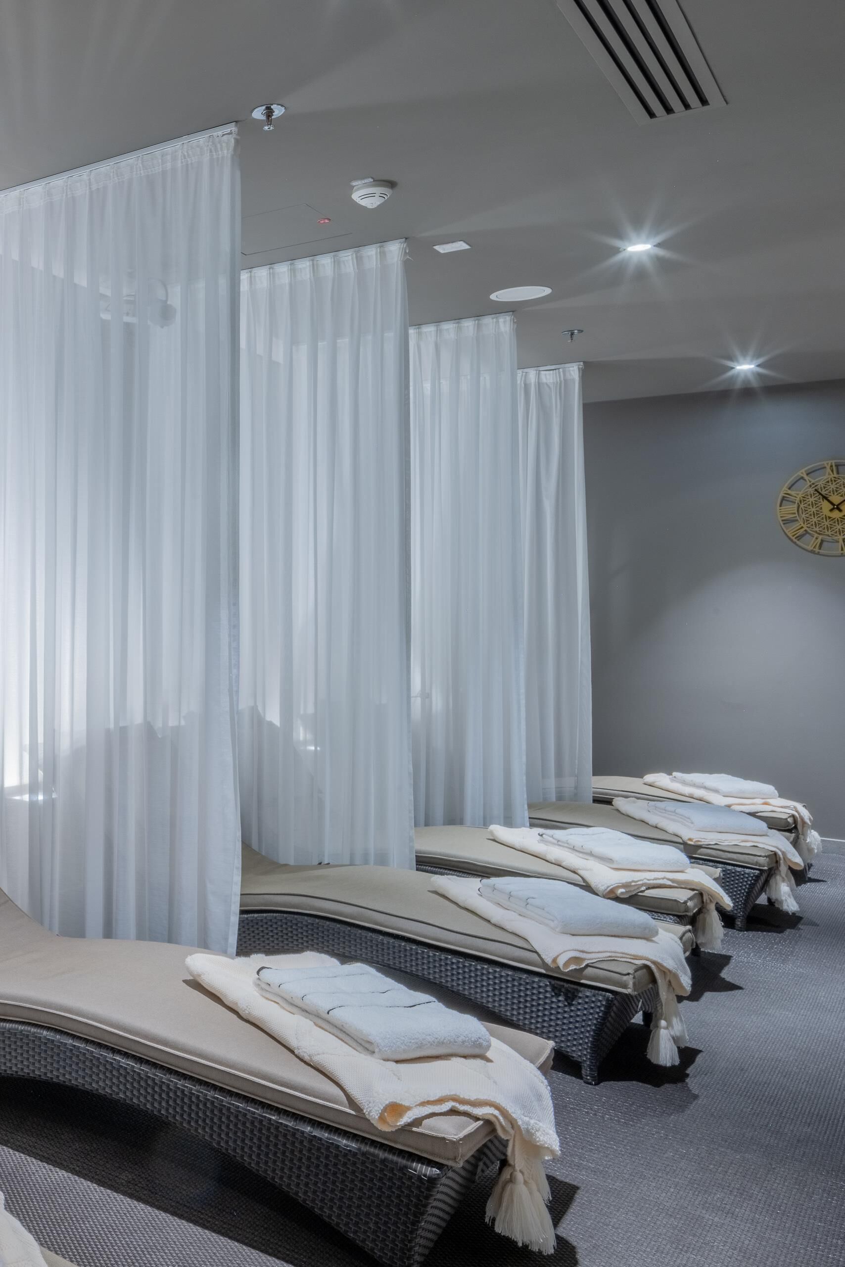 Sauna, Dampfbad, Massageanwendungen
