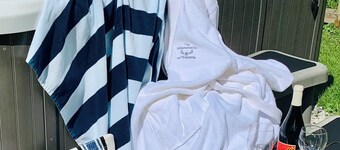 The Buttonwood Inn on Mt. Surprise