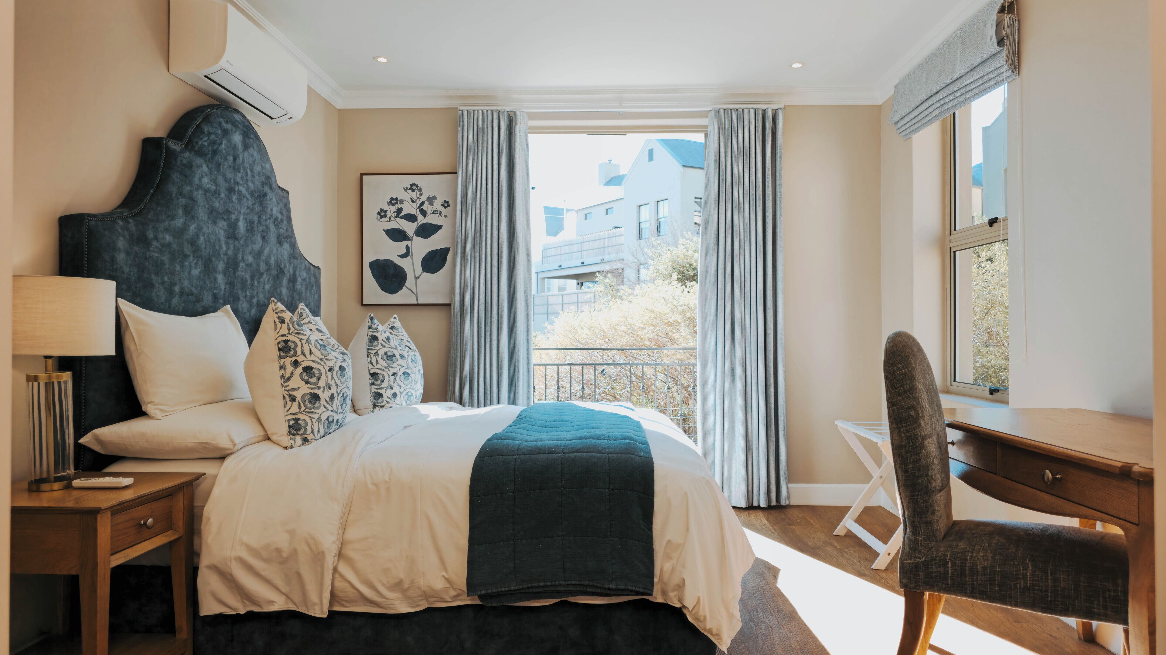 Comfort Villa, Mountain View | 1 bedroom, in-room safe, individually decorated, individually furnished