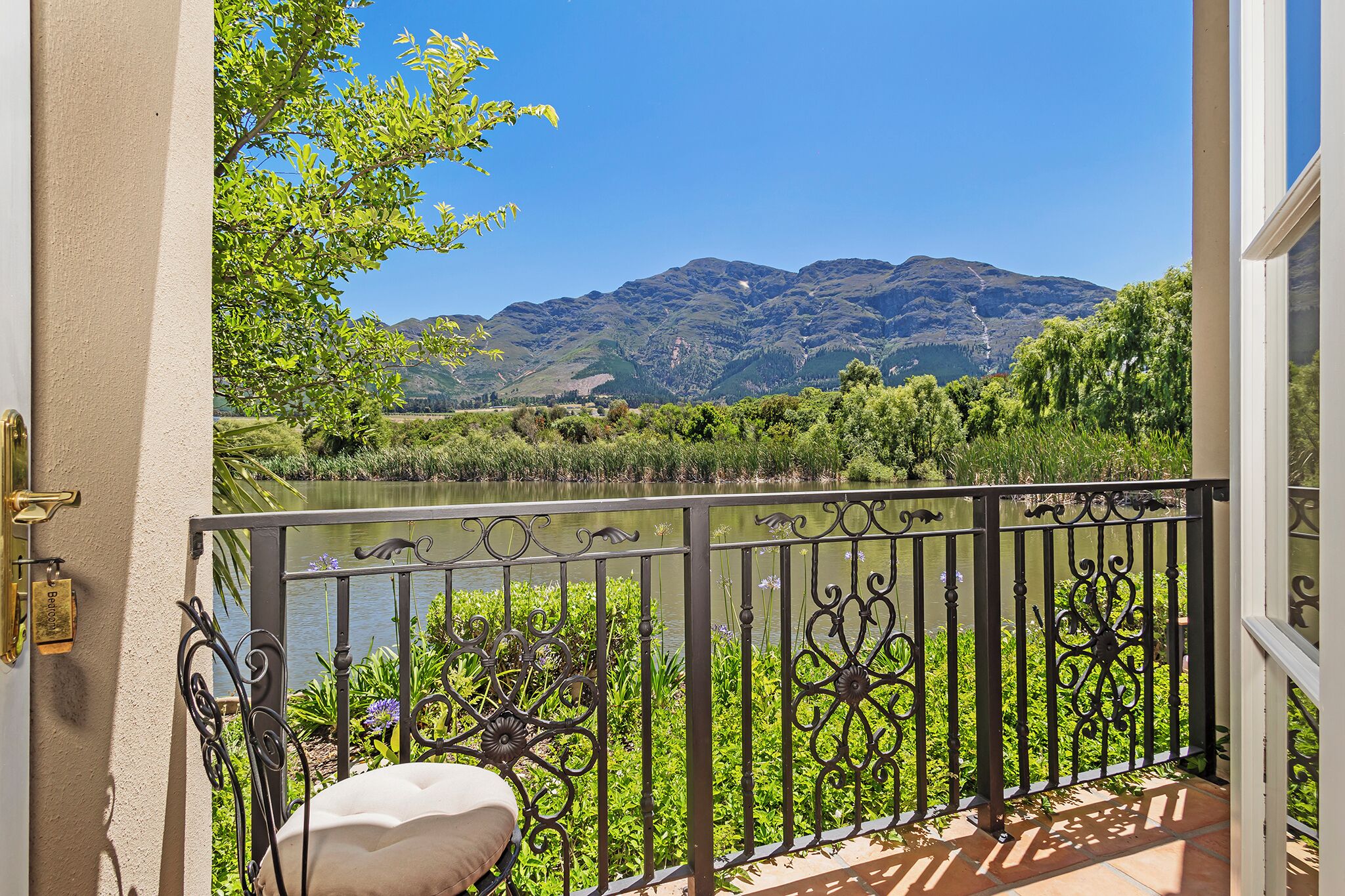 Design Villa, 1 Bedroom, Lake View | Lake view