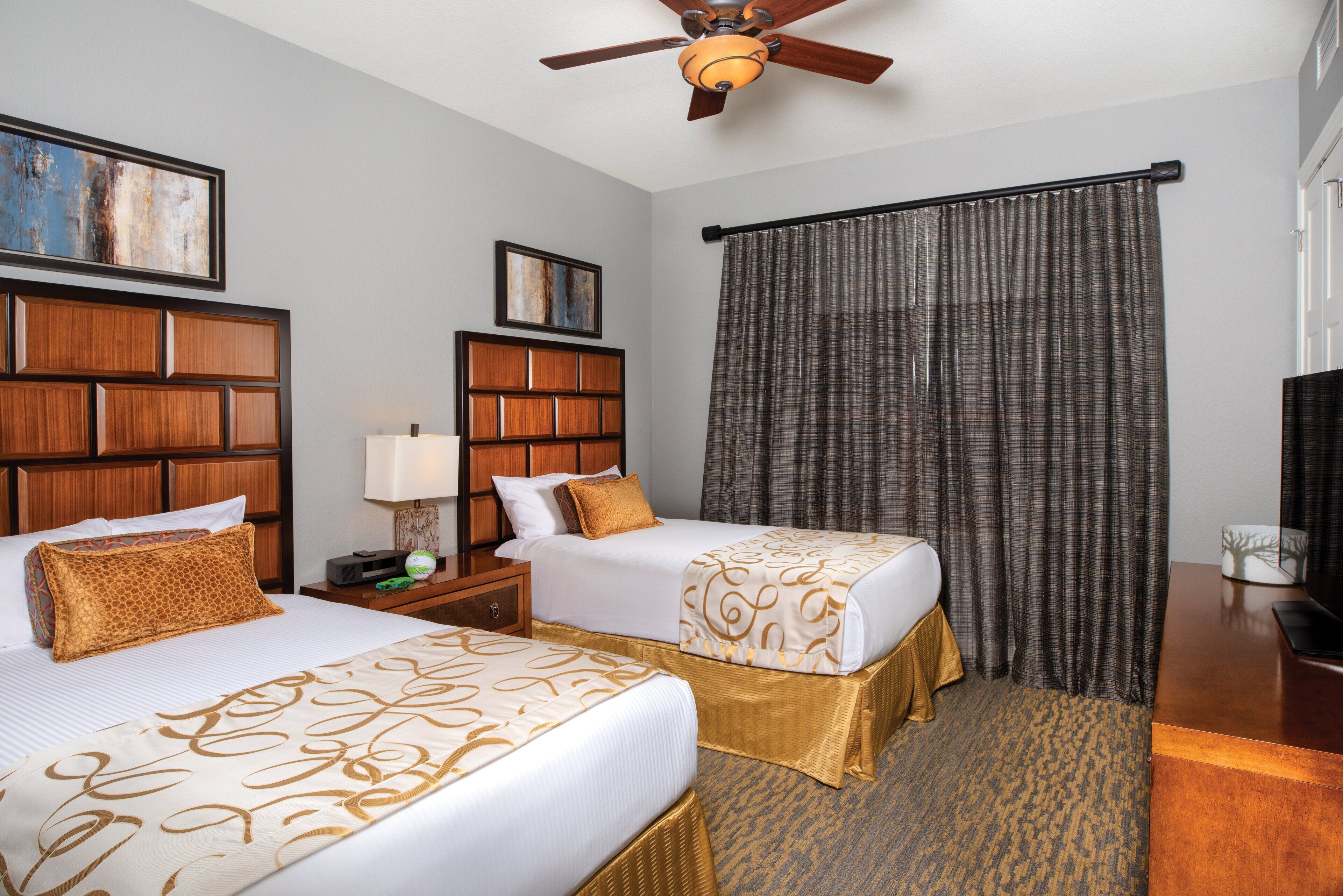 standard room, 2 bedrooms | 1 bedroom, pillow-top beds, in-room safe, desk