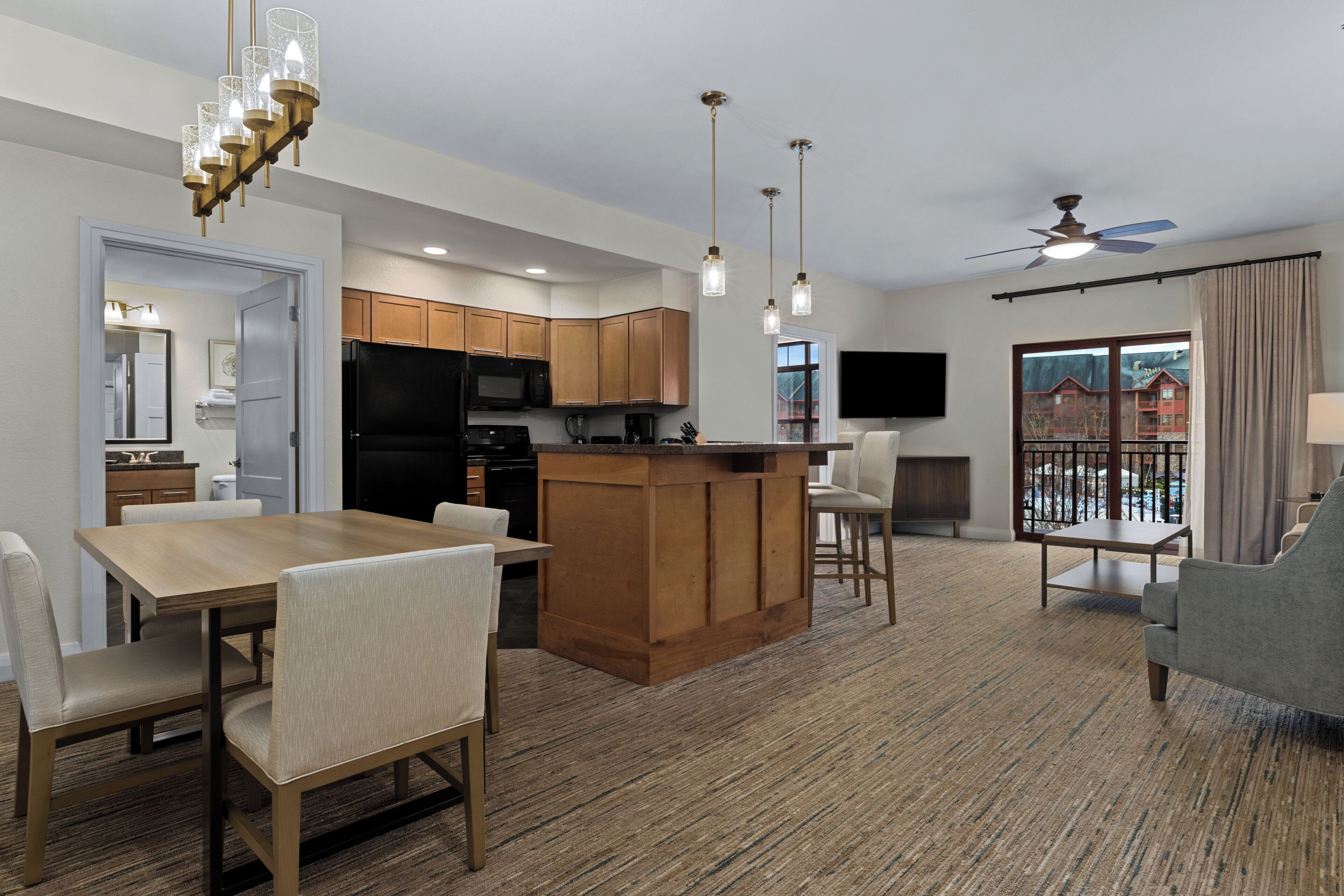 Standard Room, 1 Bedroom | Living area