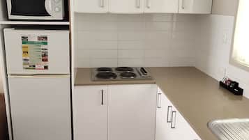 Two Bedroom Apartment | Premium bedding, desk, iron/ironing board, free WiFi