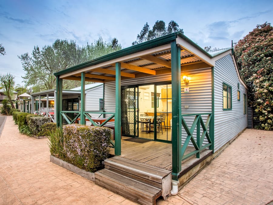 Phòng Suite Tiêu chuẩn, 2 phòng ngủ, không hút thuốc, bếp nhỏ (Miners Cottage 6bth) | Quang cảnh đường phố