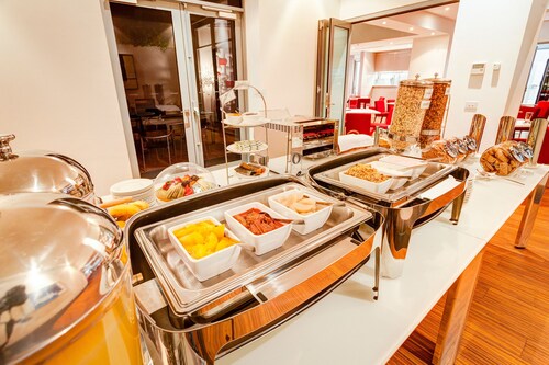 Mantra Charles Hotel Launceston