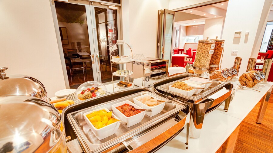 Mantra Charles Hotel Launceston