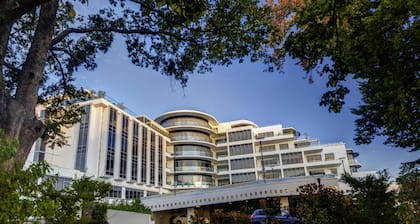 Mantra Charles Hotel Launceston