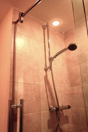 Ducha en el baño
