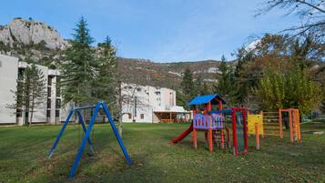 Children's play area - outdoor