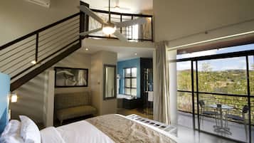 Executive Family (2) | Premium bedding, minibar, in-room safe, individually decorated