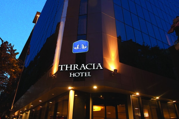 Front of property - evening/night