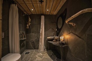 Design Cabin | Bathroom - Engholm Husky Design Lodge (Karasjok)